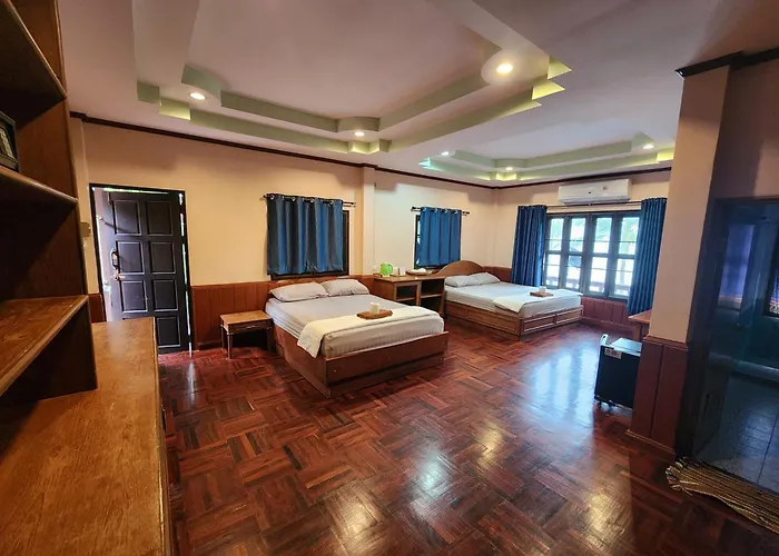 Coral Resort & Bungalows