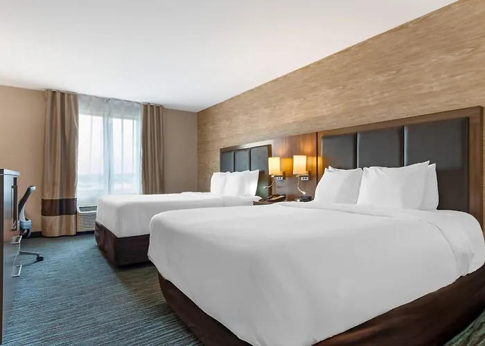 Comfort Inn & Suites Calgary Airport - North