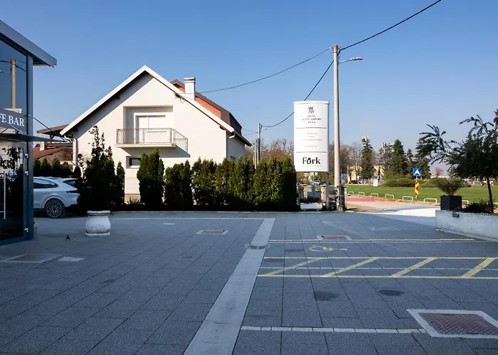 Royal Airport Hotel