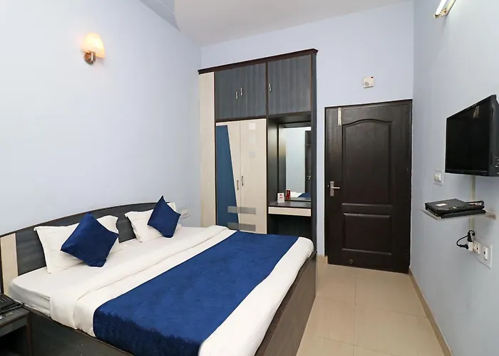 Hotel O Alpine Residency