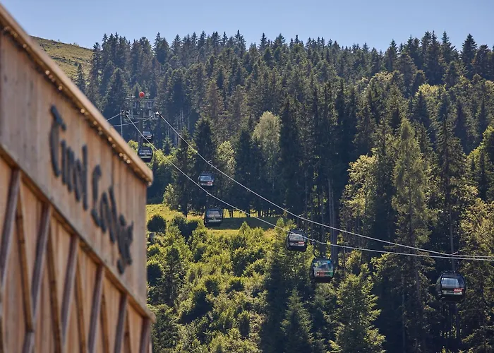 Tirol Lodge