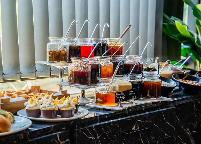 Marlen Hotel Bayrakli