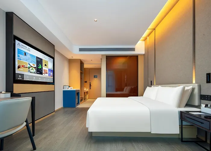 Atour Hotel Meizhou West Station R&F Center