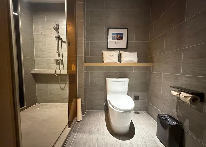 Atour Hotel Zhanjiang Renmin Avenue Dingsheng Plaza
