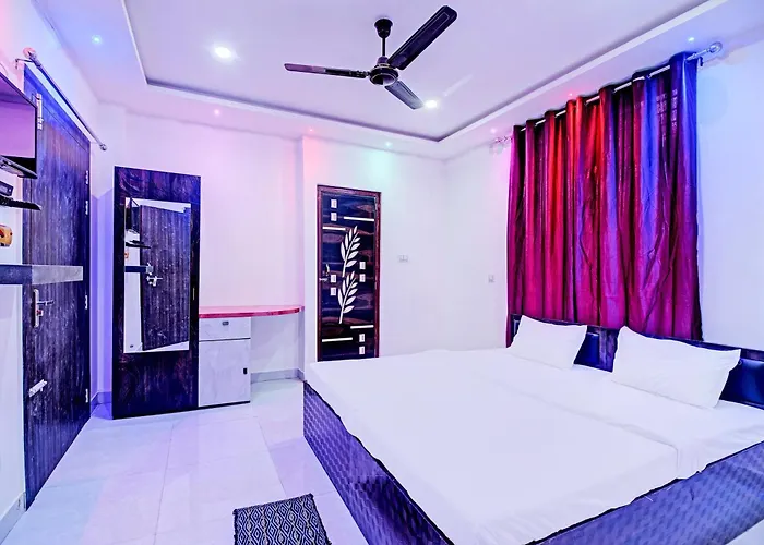 Oyo Flagship Jibanalaya Homestay