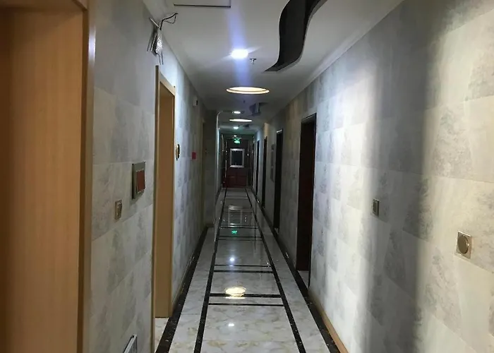 Pai Hotels Jinzhou Yi County Railway Station