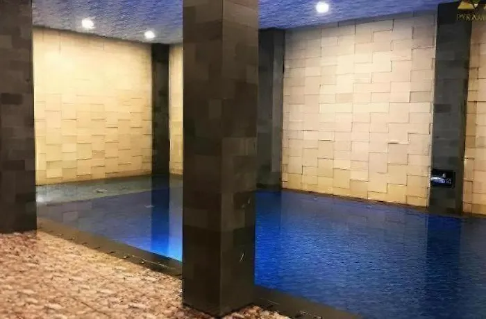 Pyramid Suites Hotel