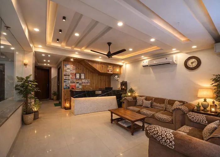 Hotel Dhakad Gold, Near Lakshman Jhula, Tapovan