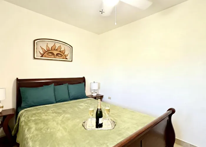 El Oasis Hotel