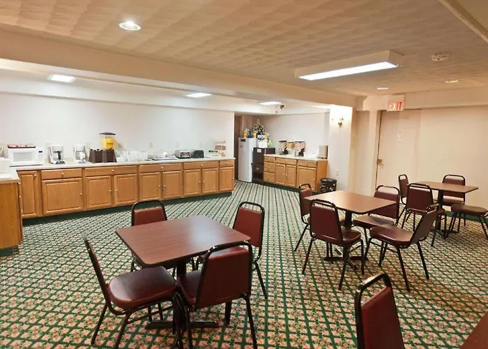 Baymont By Wyndham Lake George