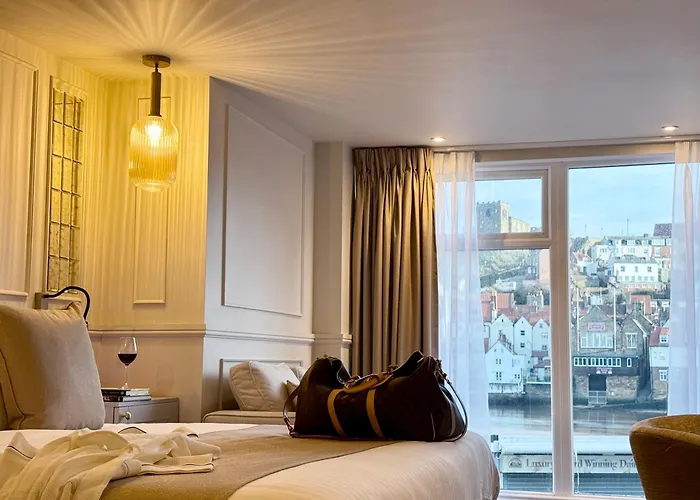 Number 3 Pier Road Suites