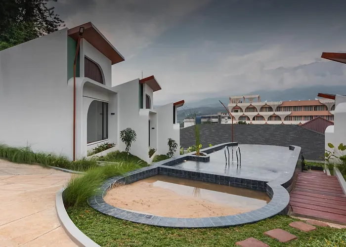Anaya Azana Hotel & Villa Tawangmangu
