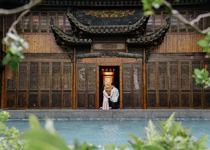 Hong Yuan Hotel By The Crest Collection