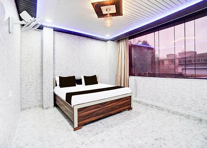 Hotel O Life Inn