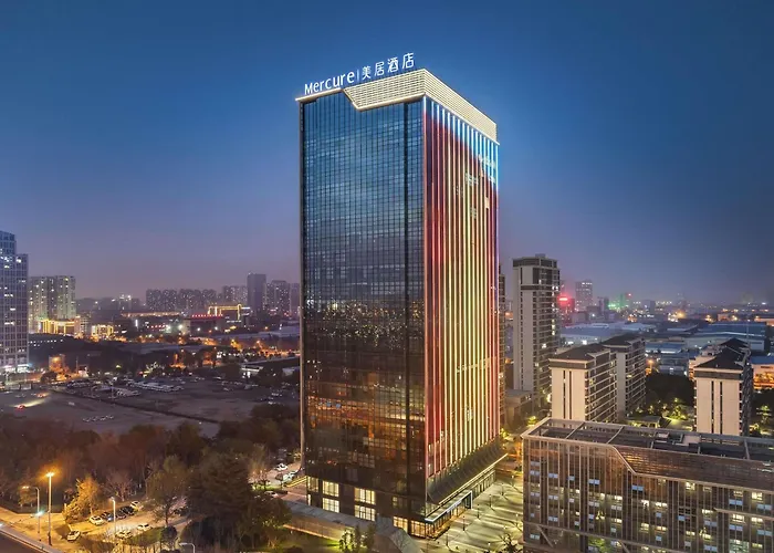 Mercure Hefei South Railway Station