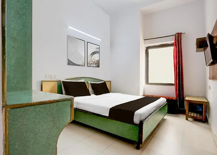 Hotel O Aaditya Heights