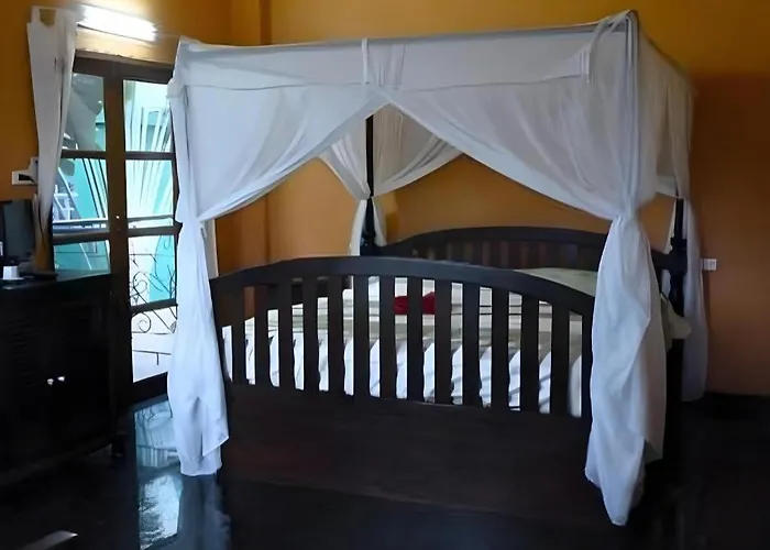 Baan Georges Hotel