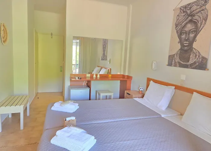 Coco'S Corfu Apartments