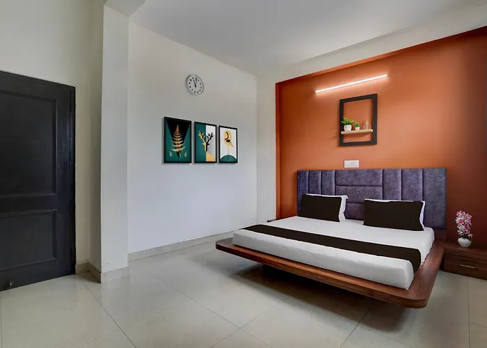 Spot On Hotel Mezbaani