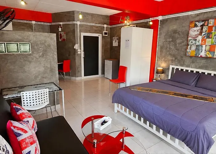 Suites & Gym Karon