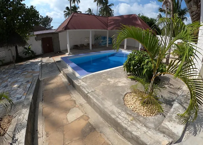 Vuai Bungalows & Restaurant