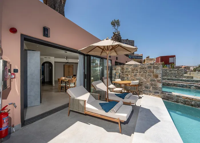 Volta Seaside Boutique Hotel