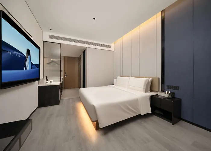 Atour Hotel Pengbo Central Plaza Lanzhou Zhongchuan Airport