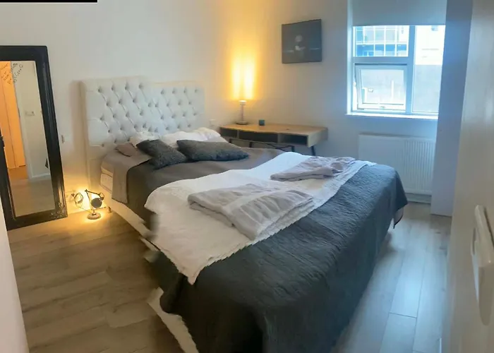 Friggjarbrunnur Shared Home