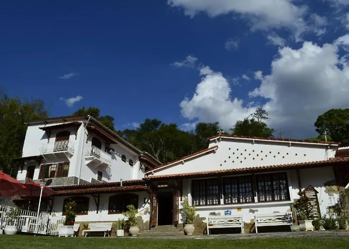 Hotel E Pousada Canto Das Rosas