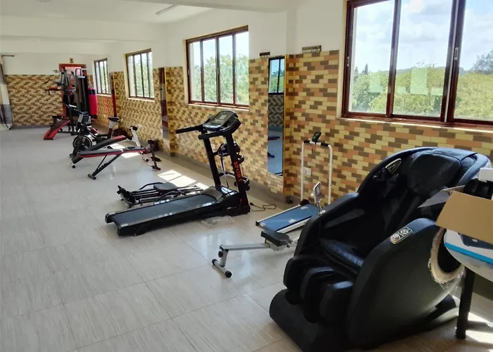 Patrick Hotel Darad Hotel