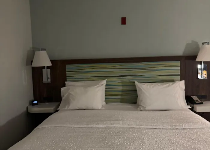 Hampton Inn And Suites