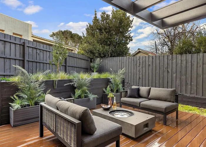 Ivanhoe Five Luxury Holiday Home 4 Bed Sleep 6