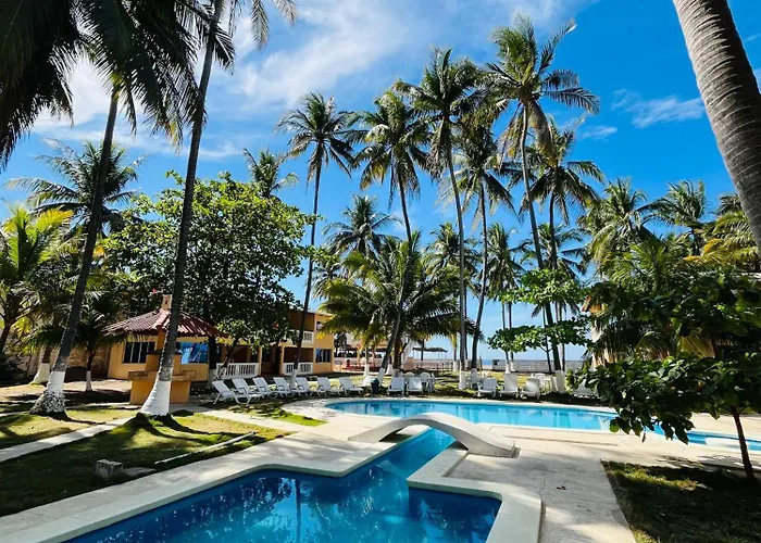 Hotel Y Restaurante Punta Corona