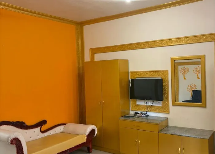Kannan Residency