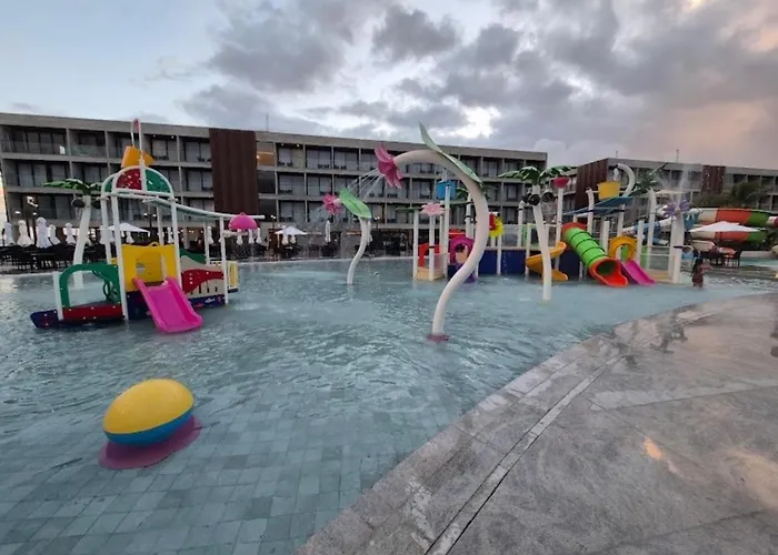 Porto Life 2 Resort