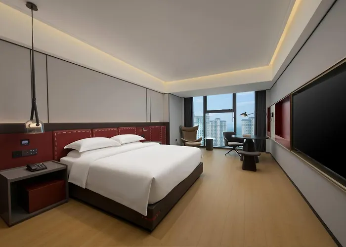 Hawthorn By Wyndham Yueyang Railway East Station