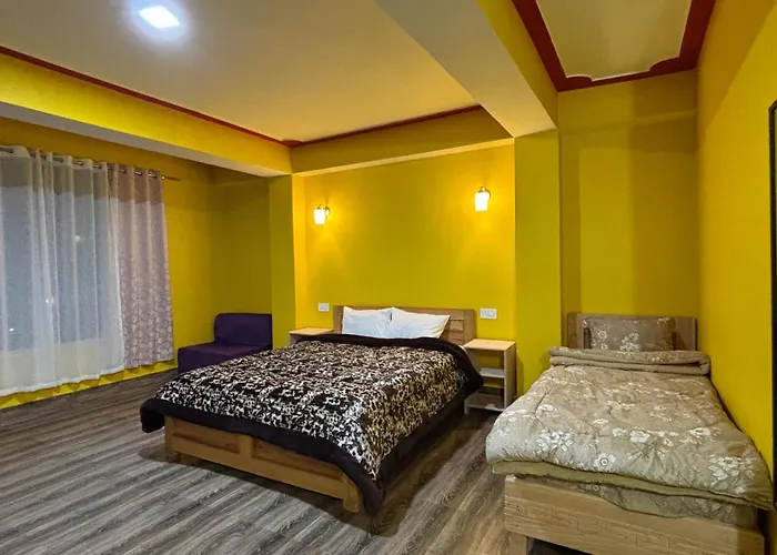 Hotel Sonam Chen Residency Lachung