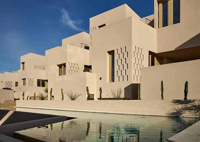 Enorme Eos Santorini - Adults Only