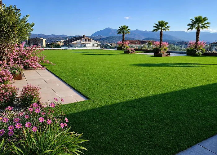 Moon Resort & Spa