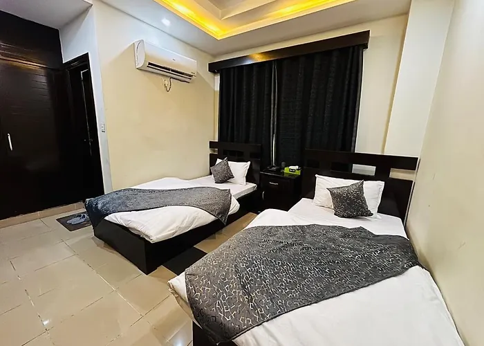 Sapphire Stays Hotel And Restaurant