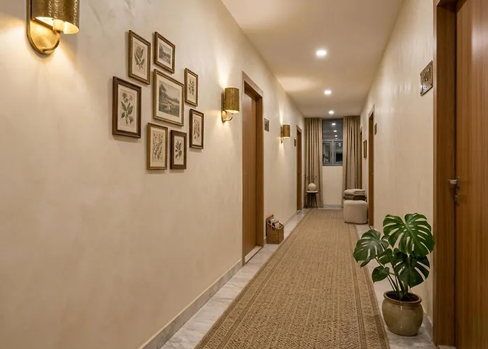 Hotel Shumo Grand Khammam