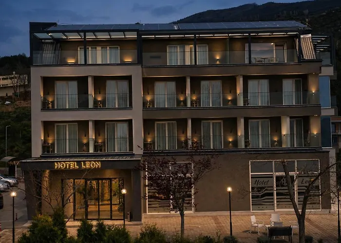 Hotel Leon