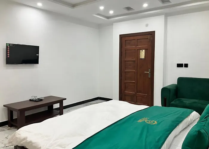 Landmark Hotel & Resort
