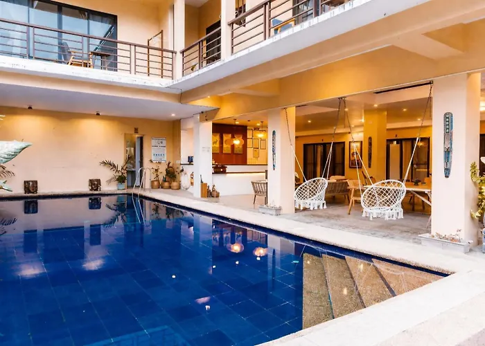 Infinity Bay Suites