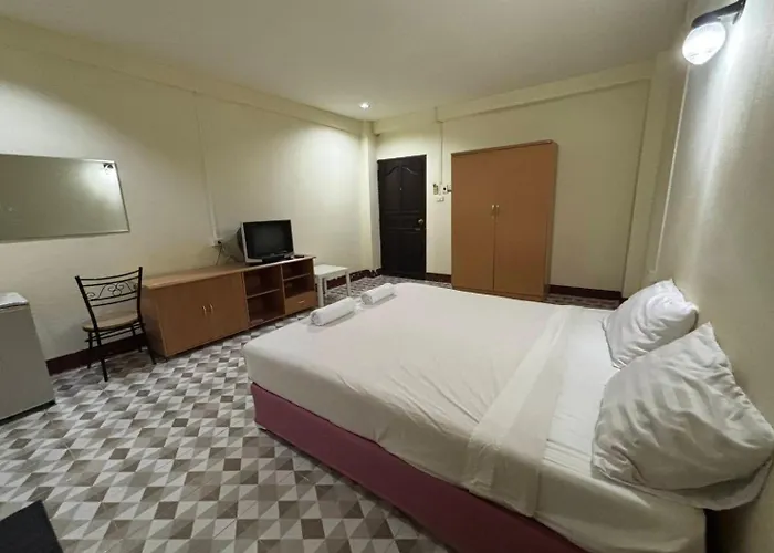 Khamsrithongchai Hotel