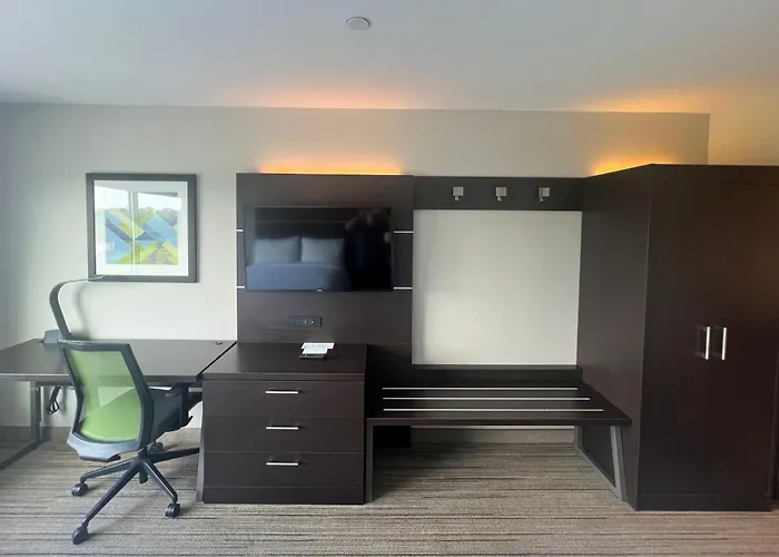 Holiday Inn Express & Suites - Forney By Ihg