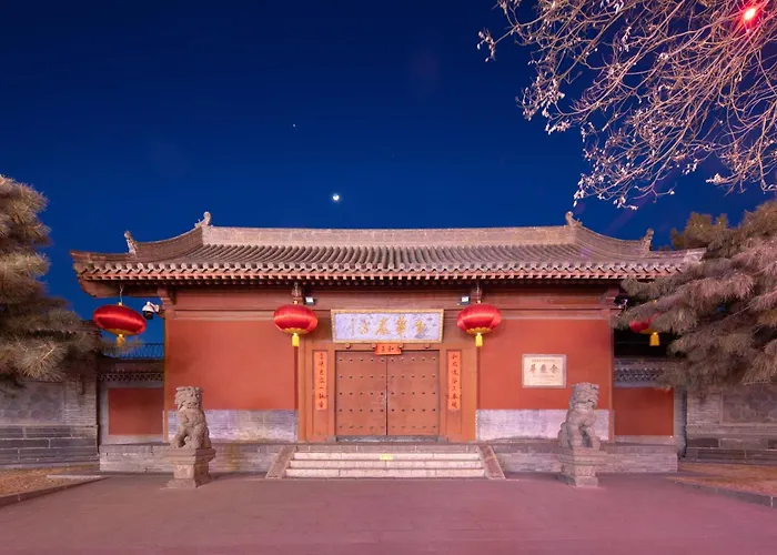 Shiguang Yunshu Ancient City Wall Side - Designer Viewpoint Homestay - Huayan Temple Store In Datong Ancient City