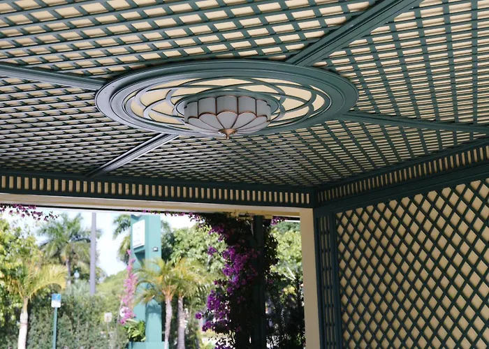 The Palm Rose