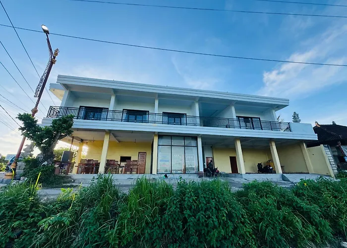 Kelingking Lucky Homestay