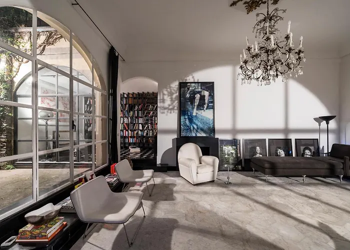 Villa Franca, A Garamonds Property